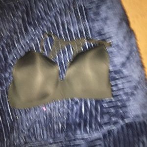 Black sportsbra